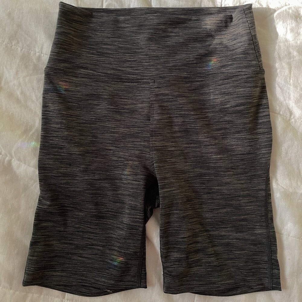 Outdoor Voices FreeForm shorts, small